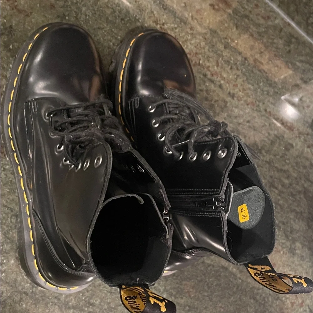 Dr. Martens Leather Women's Boots JADON Platform FITS US 9 marked EU 41 US 8 - Picture 12 of 16